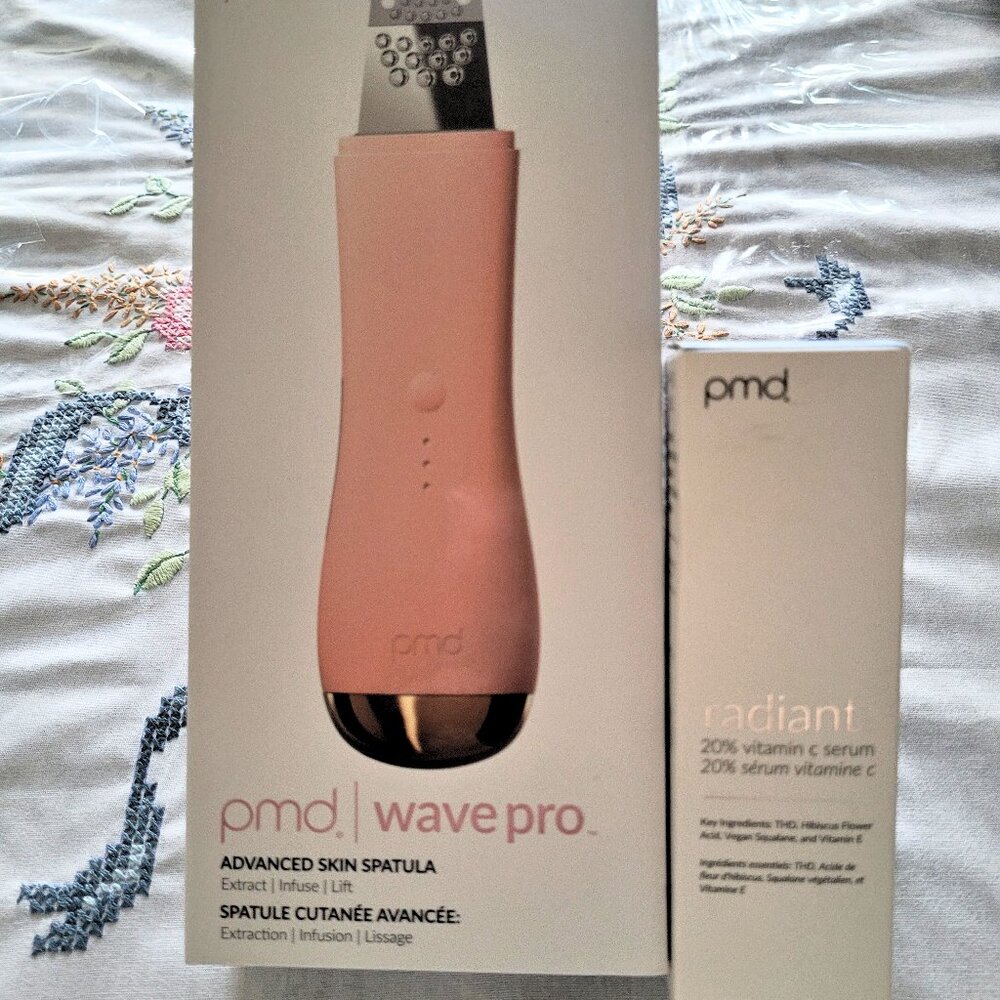 PMD Wave Pro Professional Skin Spatula & Radiant Serum Bundle